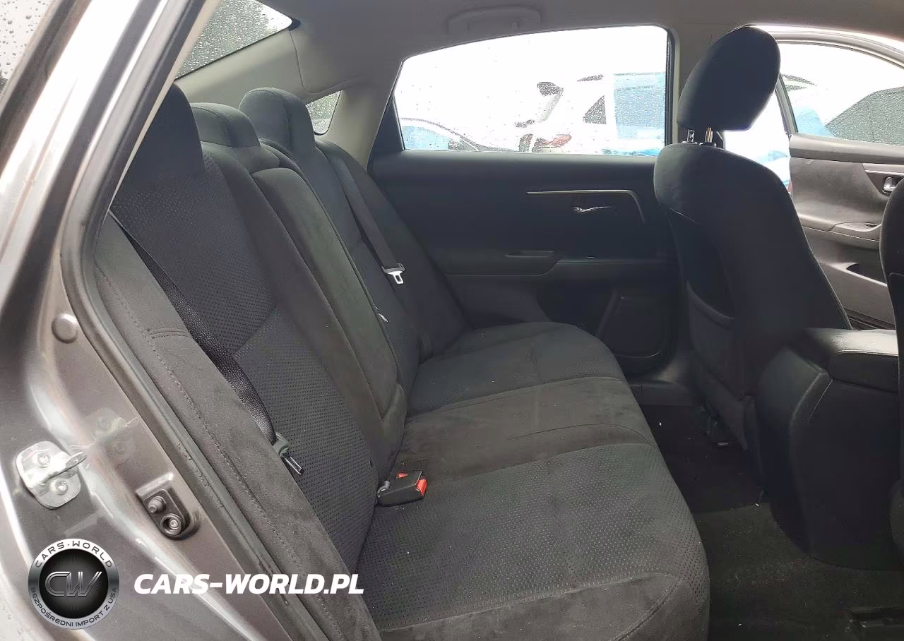 2015 Nissan Altima 2.5 S VIN:1N4AL3AP2FN335416 - 10