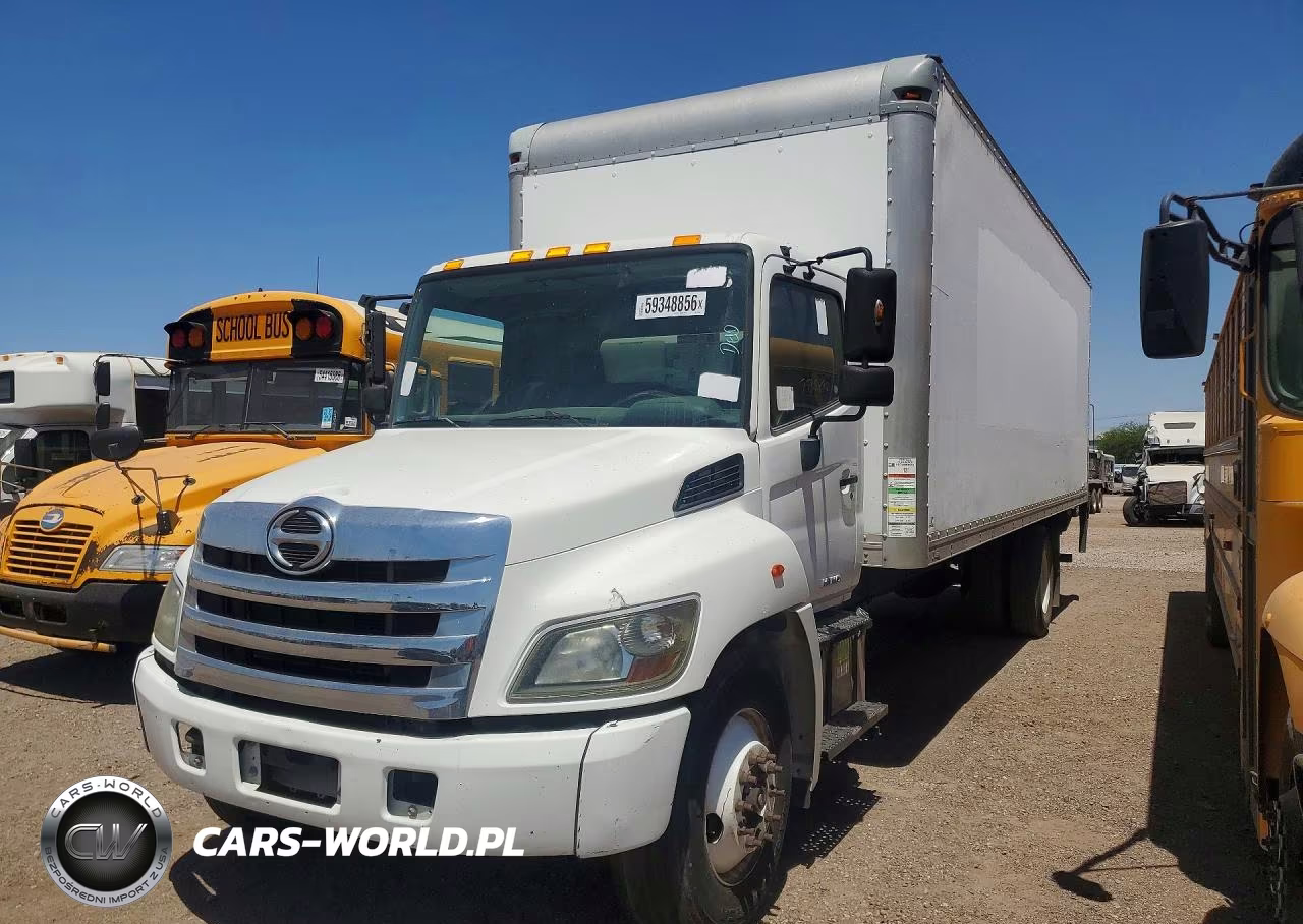 2016 Hino 258-268 Box Truck – zdjęcie 1 z 13