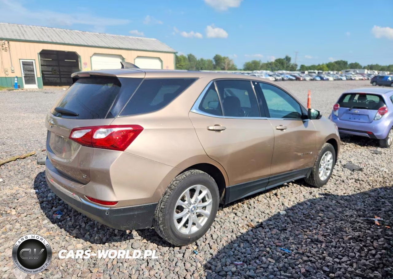 2019 Chevrolet Equinox Lt VIN:2GNAXKEV1K6107267 - 3