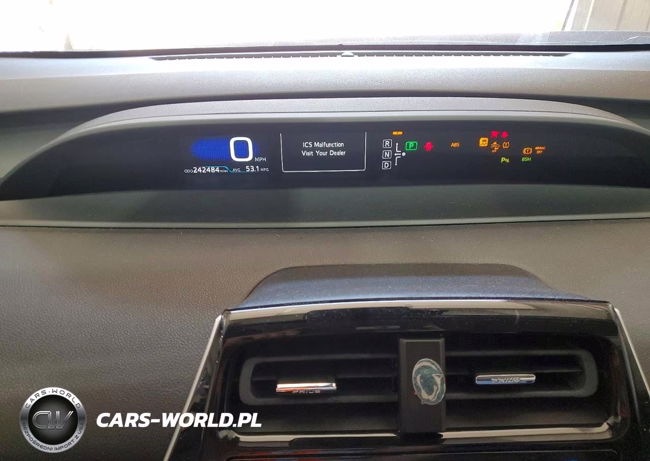 2017 Toyota Prius Four Touring VIN:JTDKARFU2H3534969 - 9
