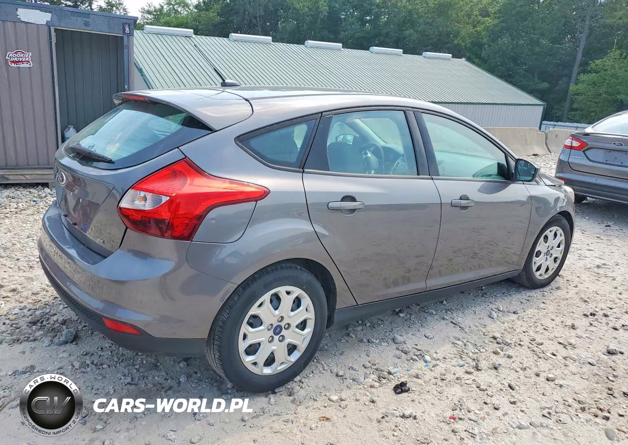 2012 Ford Focus Se VIN:1FAHP3K27CL441566 - 3