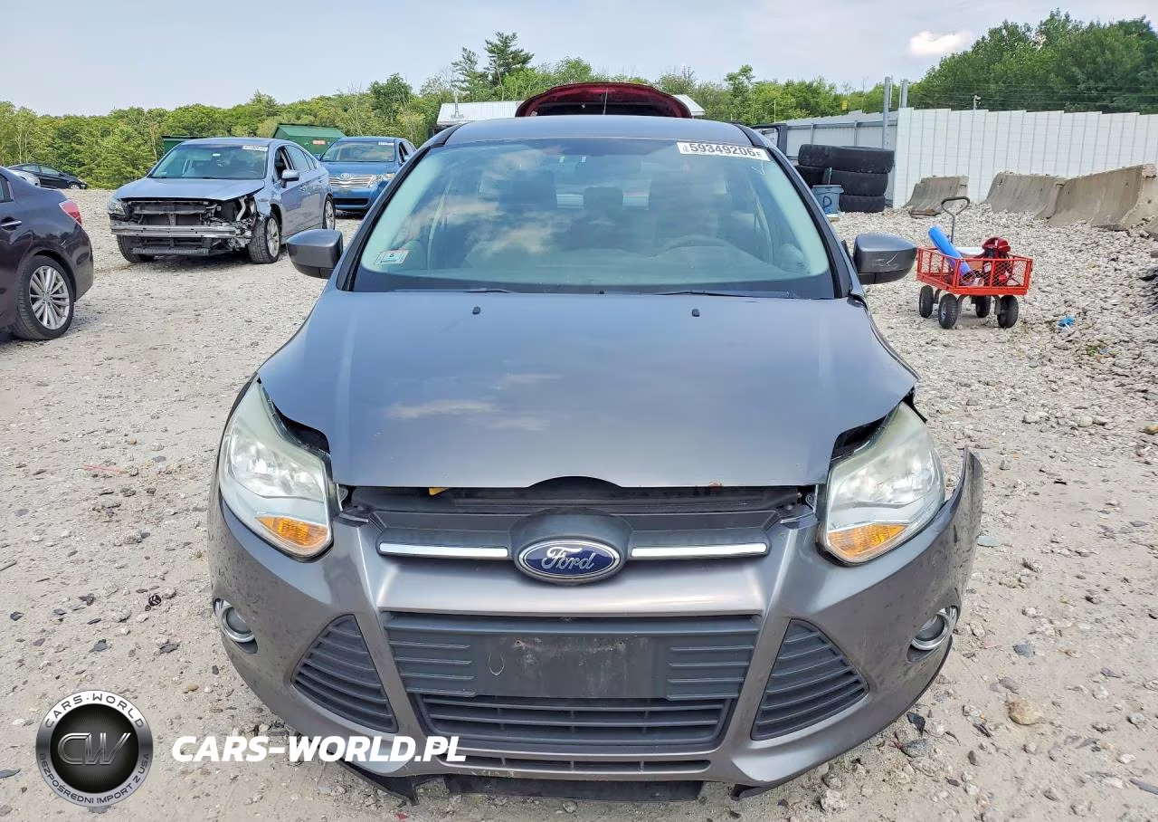 2012 Ford Focus Se VIN:1FAHP3K27CL441566 - 5