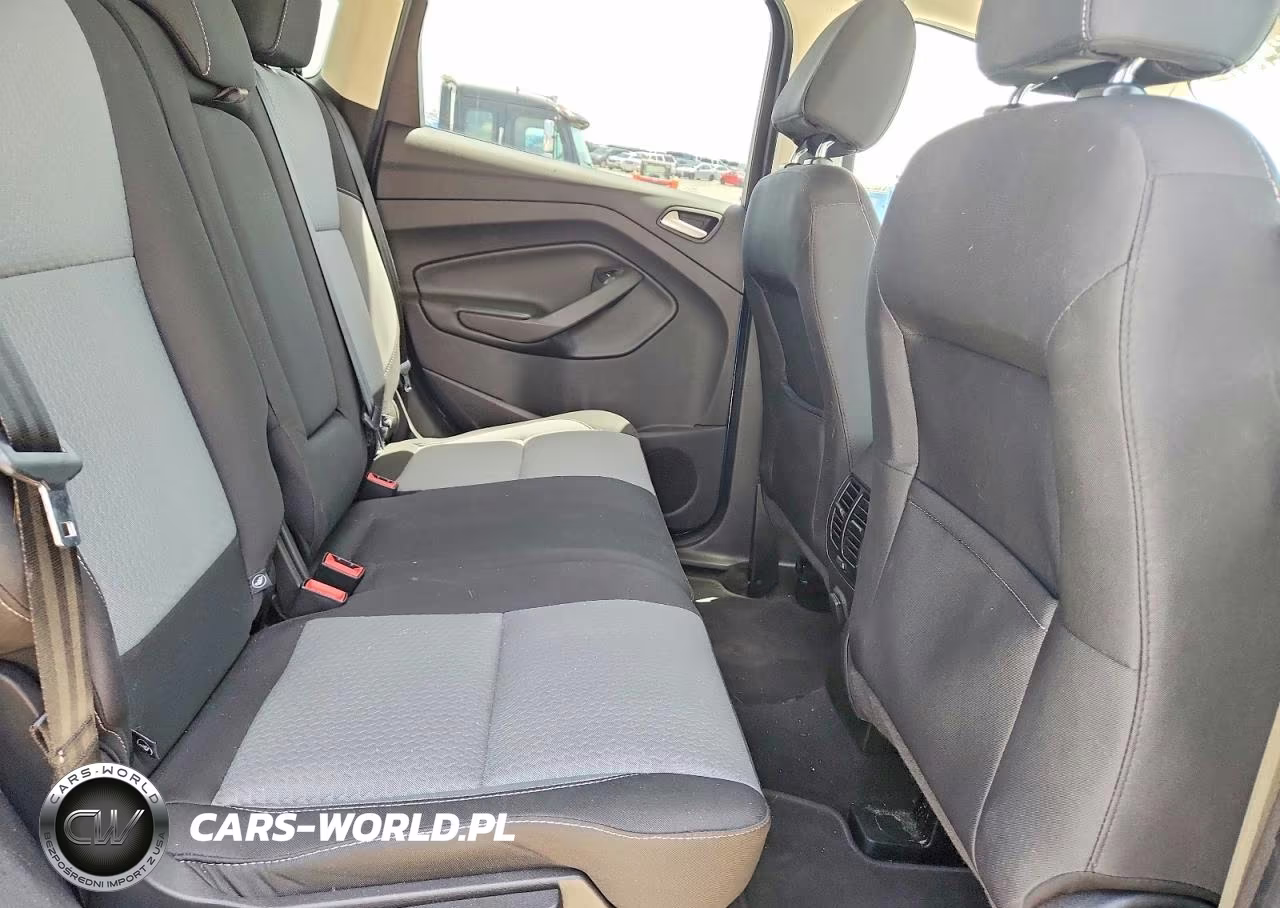 2017 Ford Escape Se VIN:1FMCU0GD6HUE05516 - 11