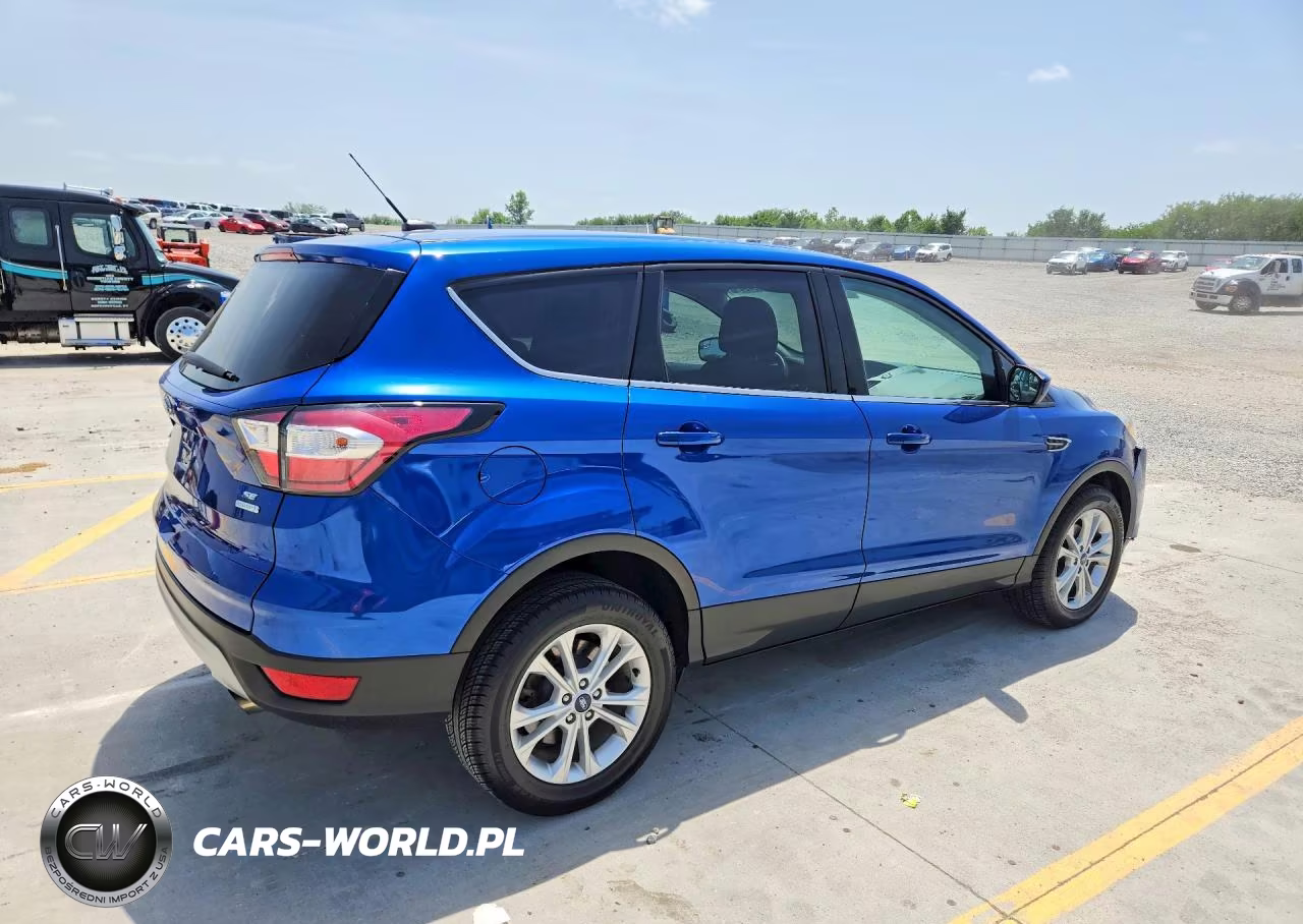 2017 Ford Escape Se VIN:1FMCU0GD6HUE05516 - 3