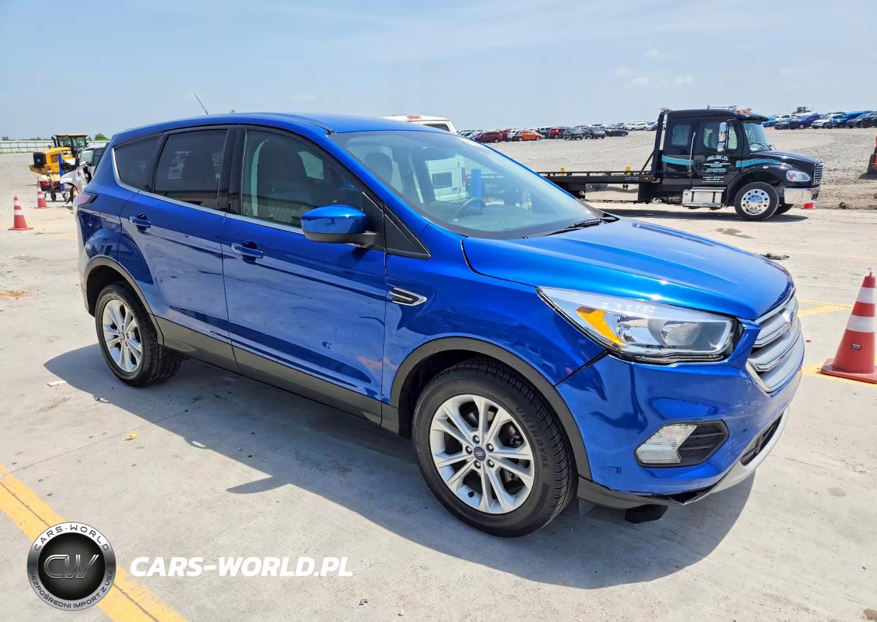 2017 Ford Escape Se VIN:1FMCU0GD6HUE05516 - 4