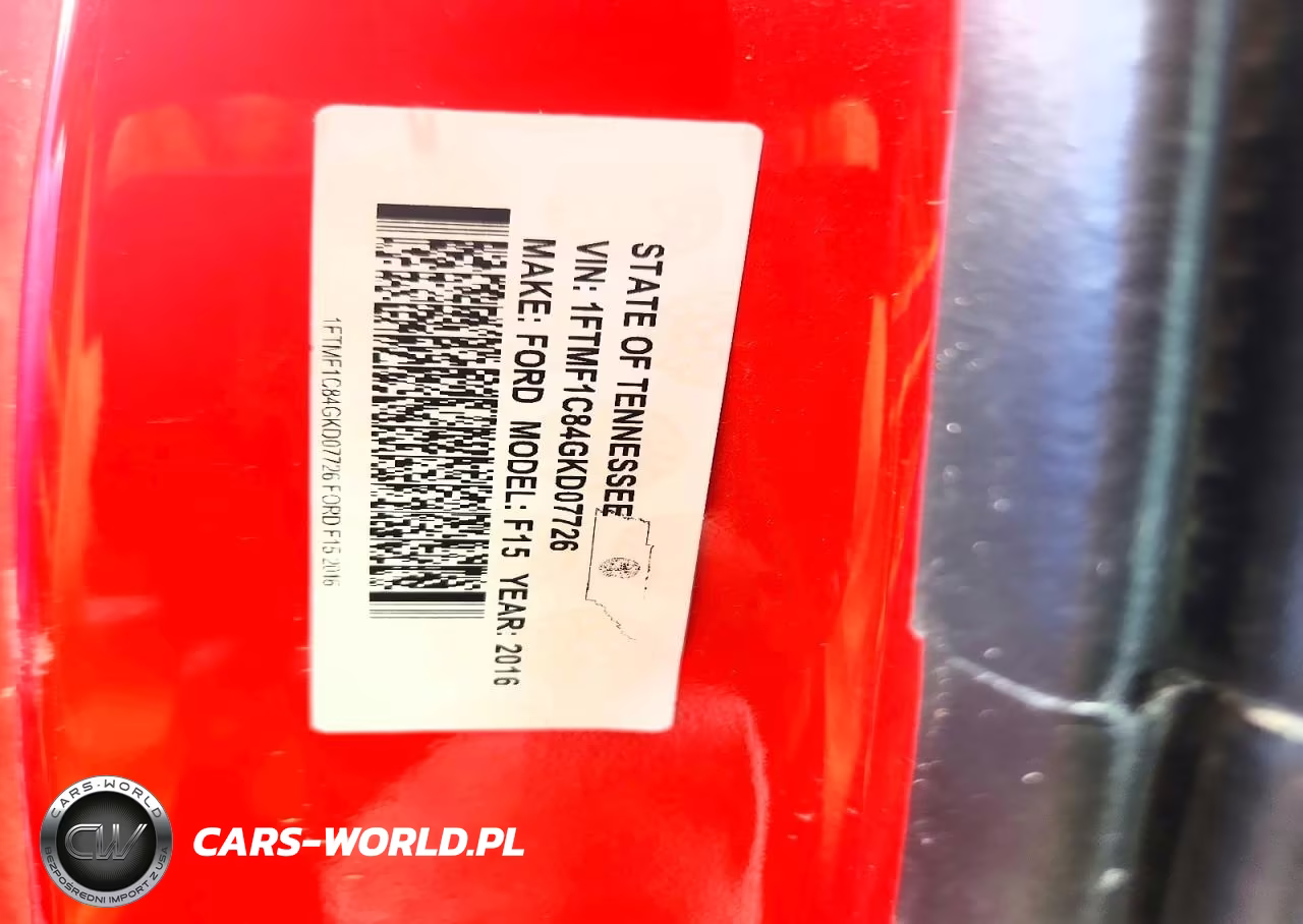2016 Ford F150 VIN:1FTMF1C84GKD07726 - 12
