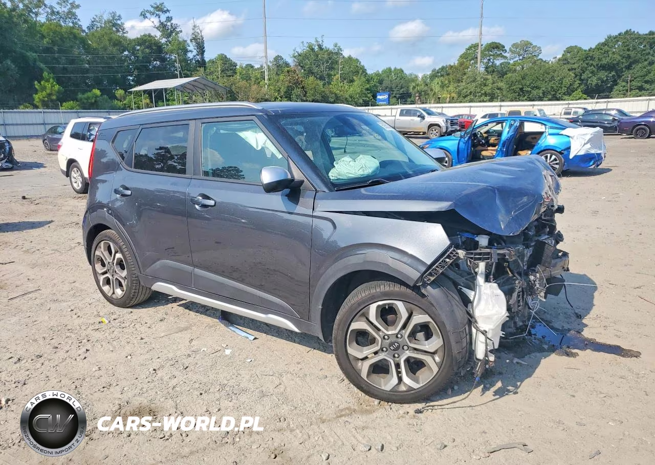 2021 Kia Soul X-Line VIN:KNDJ23AU0M7758967 - 4