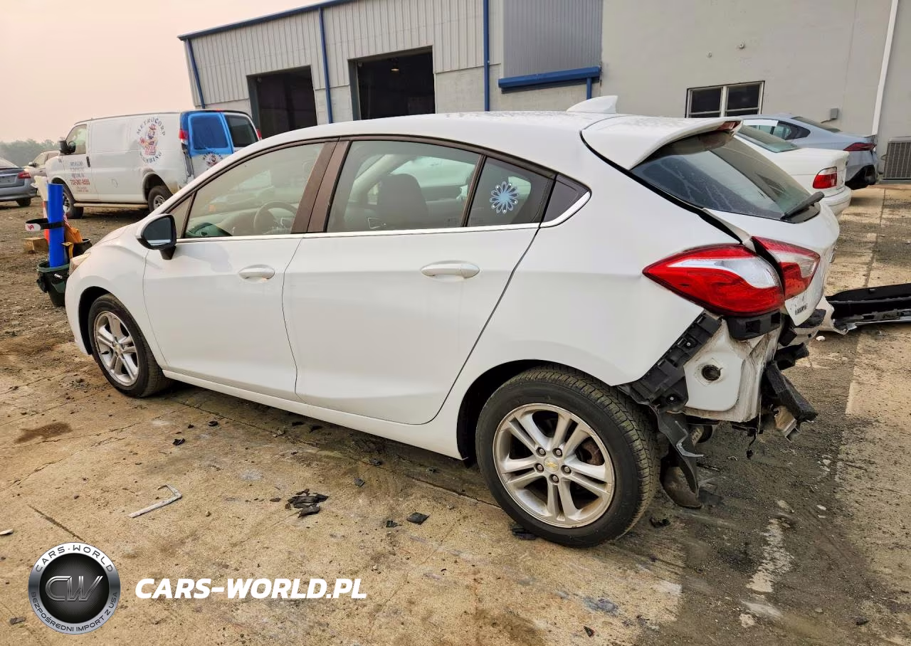 2018 Chevrolet Cruze Lt VIN:3G1BE6SM7JS636270 - 2
