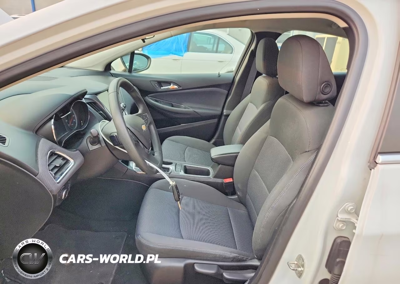 2018 Chevrolet Cruze Lt VIN:3G1BE6SM7JS636270 - 7