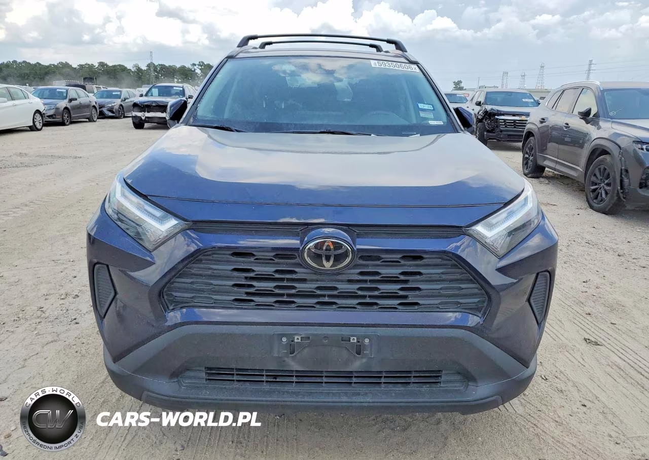 2025 Toyota Rav4 Xle VIN:2T3W1RFV5SW369885 - 5