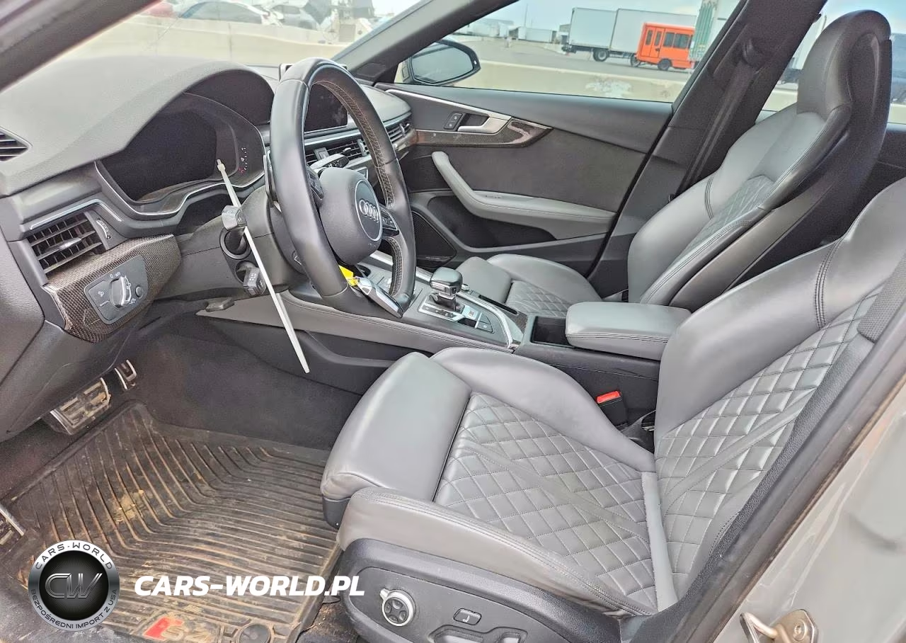 2019 Audi S4 Premium Plus VIN:WAUB4AF43KA015647 - 7