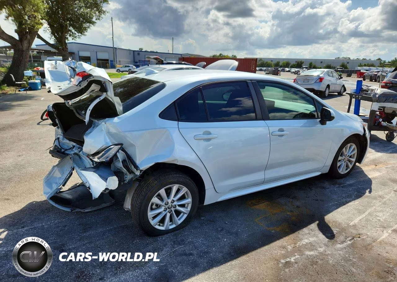 2024 Toyota Corolla Le VIN:5YFB4MDE3RP130464 - 3