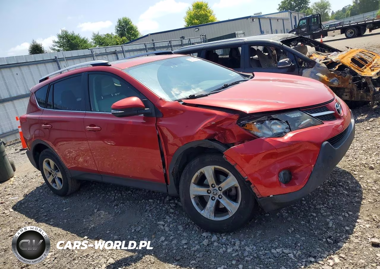 2015 Toyota Rav4 Xle VIN:JTMRFREV9FD097666 - 4