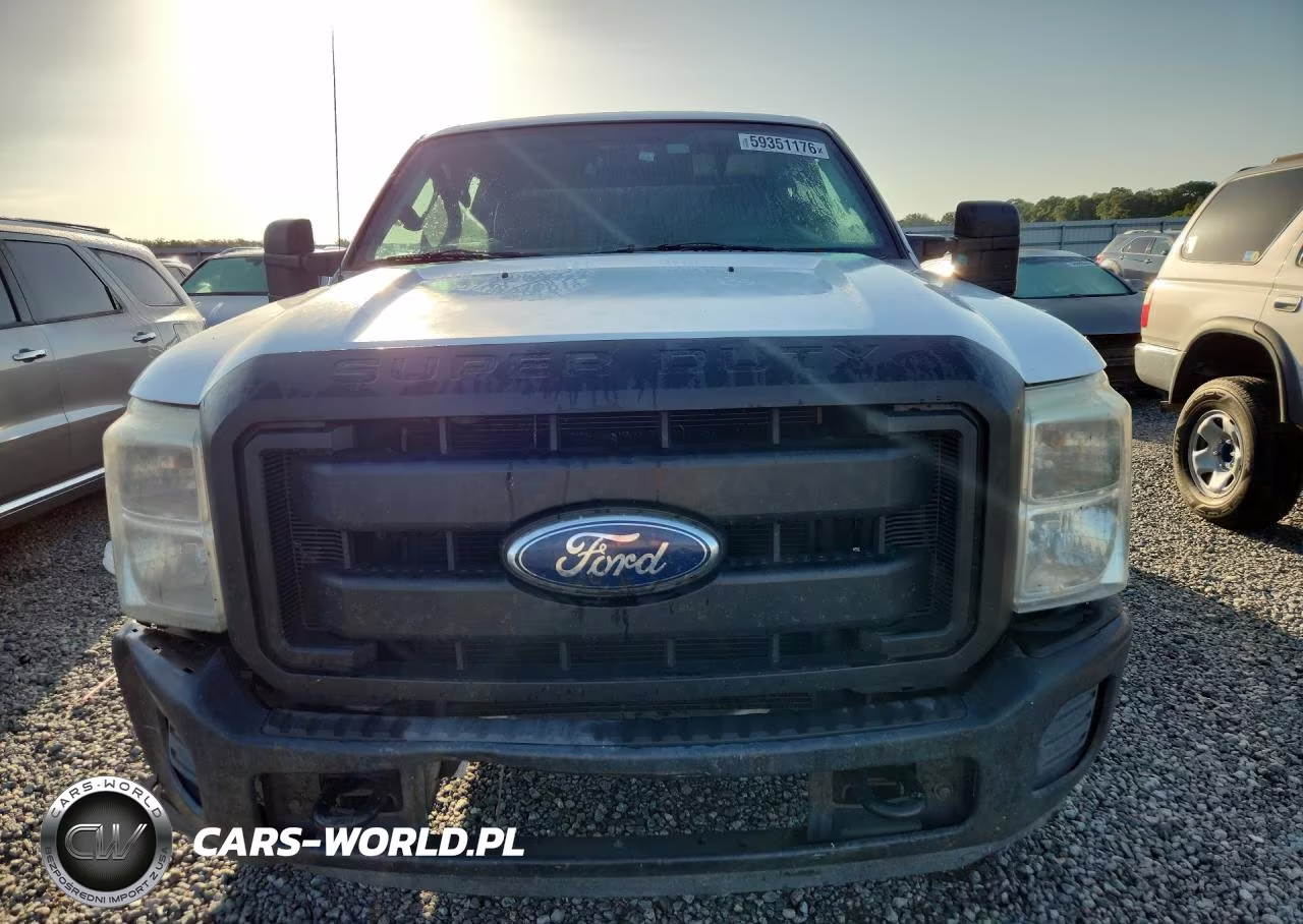 2012 Ford F250 Super Duty VIN:1FT7W2A69CEA23733 - 5