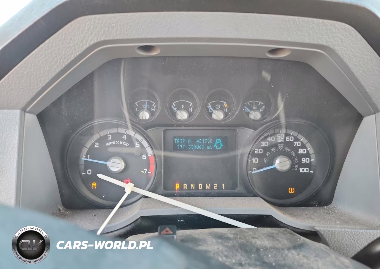 2012 Ford F250 Super Duty VIN:1FT7W2A69CEA23733 - 9