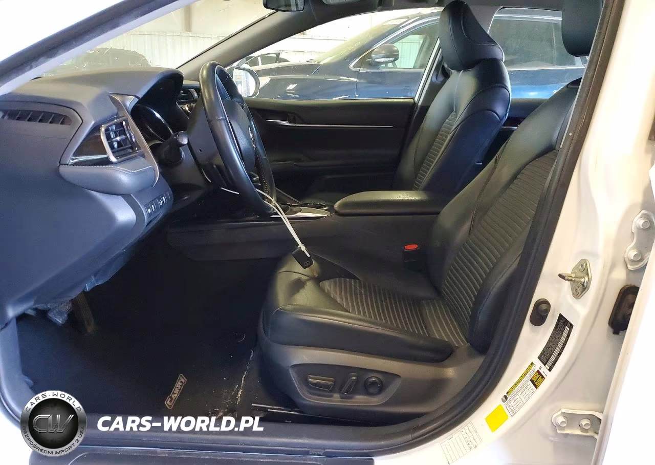 2020 Toyota Camry Se VIN:4T1G11AK6LU357872 - 7