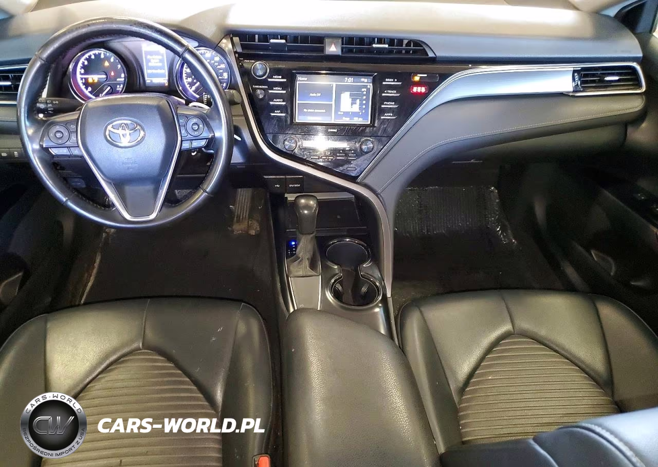 2020 Toyota Camry Se VIN:4T1G11AK6LU357872 - 8