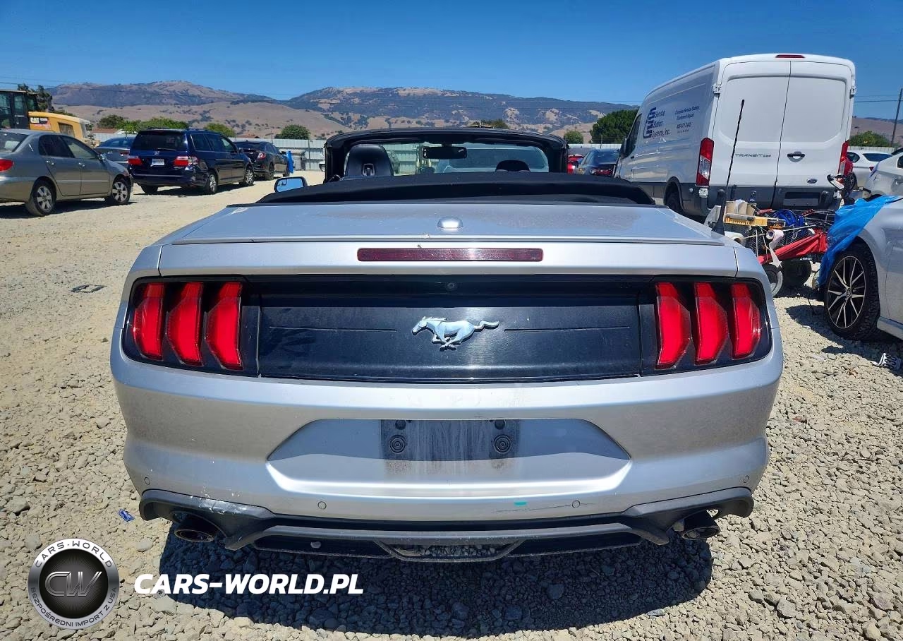 2018 Ford Mustang VIN:1FATP8UH1J5155089 - 6