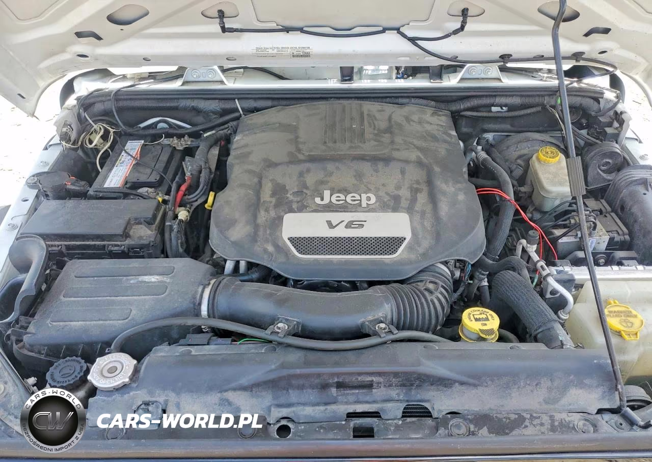2015 Jeep Wrangler Sport VIN:1C4AJWAGXFL572054 - 11
