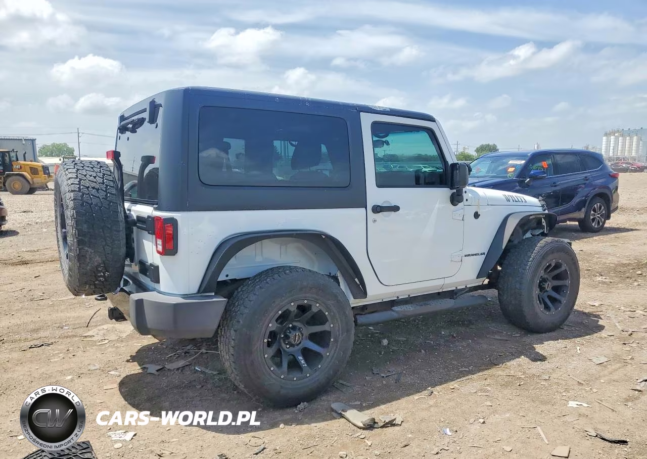 2015 Jeep Wrangler Sport VIN:1C4AJWAGXFL572054 - 3