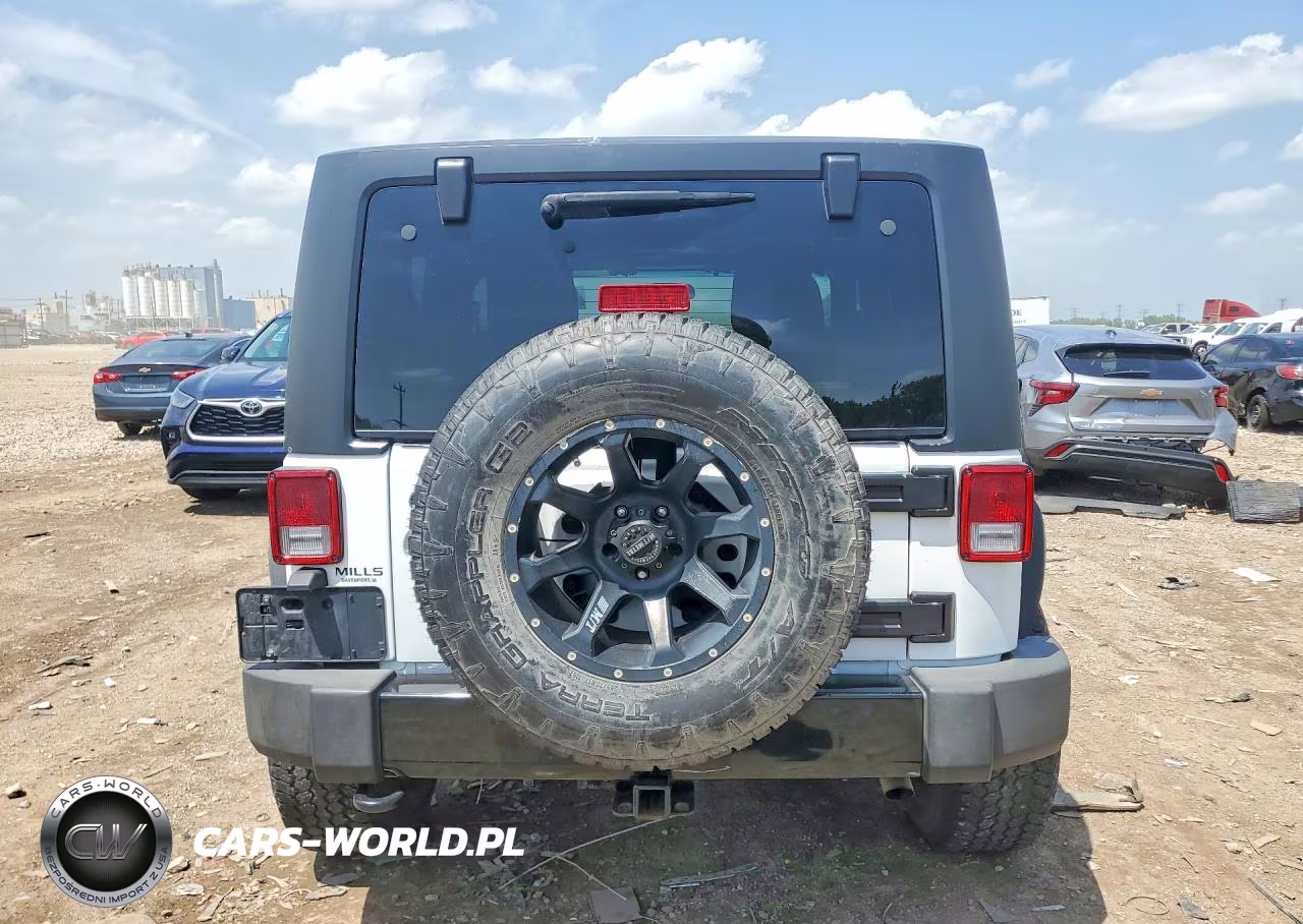 2015 Jeep Wrangler Sport VIN:1C4AJWAGXFL572054 - 6