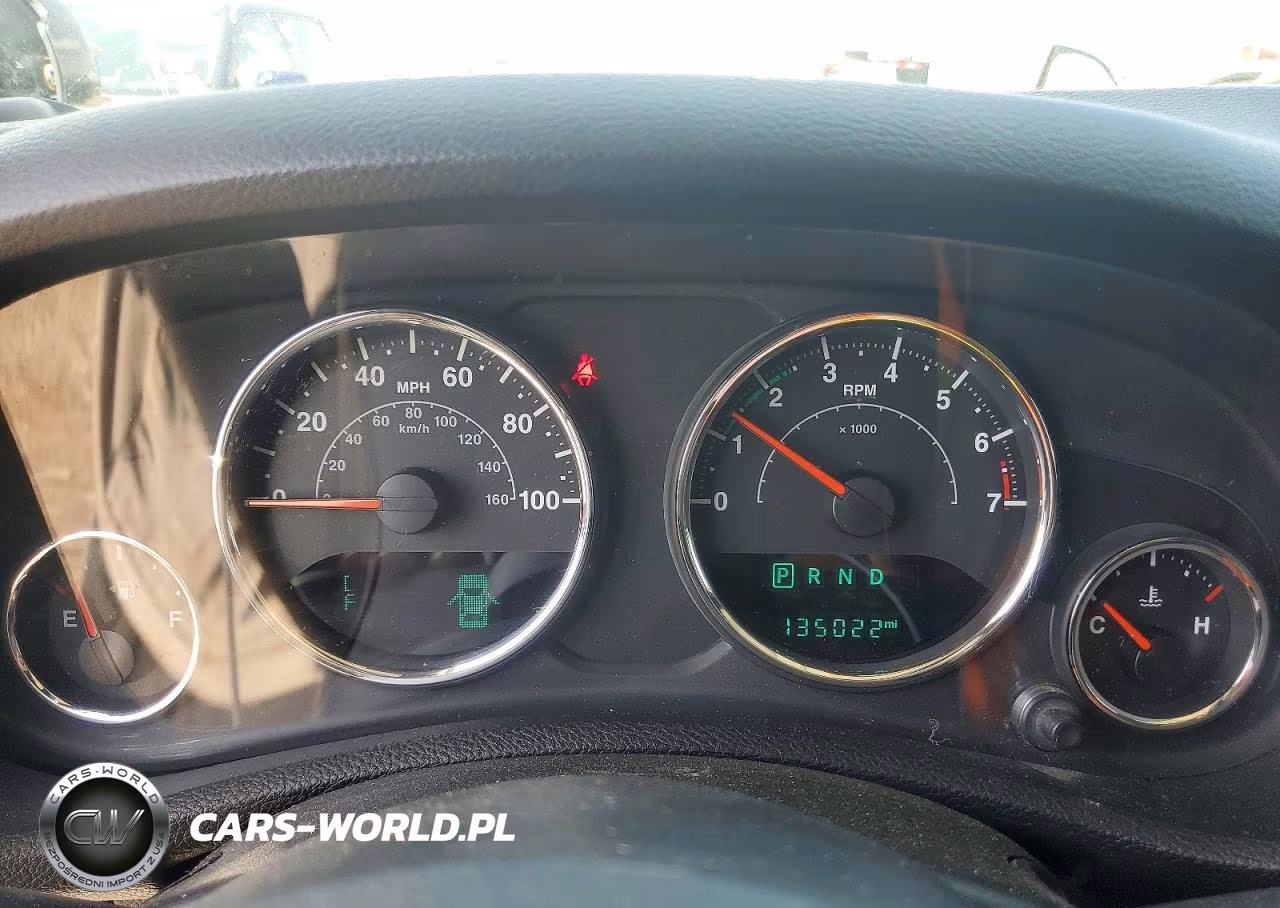 2015 Jeep Wrangler Sport VIN:1C4AJWAGXFL572054 - 9
