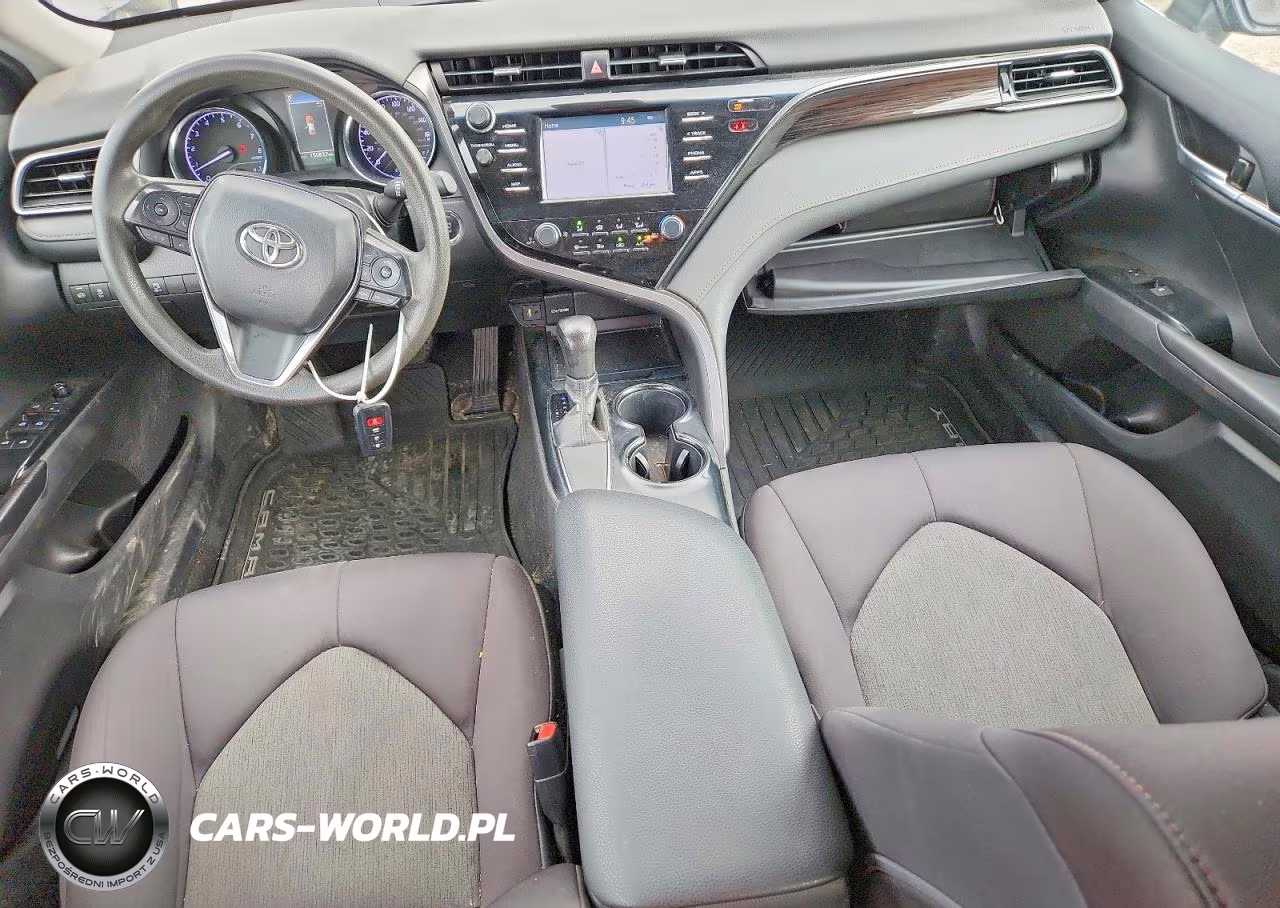 2019 Toyota Camry Le VIN:4T1B11HK3KU284541 - 8