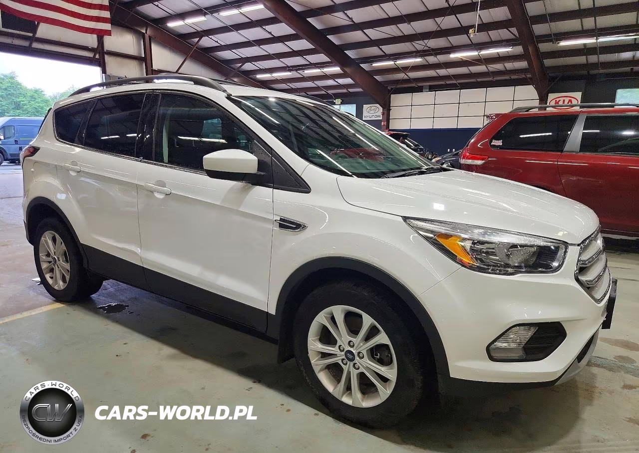 2018 Ford Escape Se VIN:1FMCU9GD7JUB18356 - 4