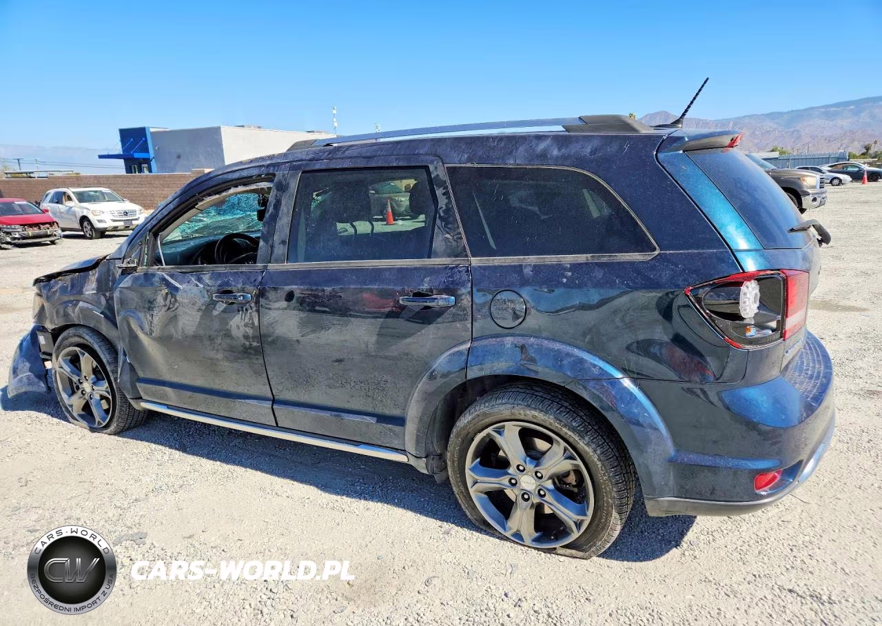 2015 Dodge Journey Crossroad VIN:3C4PDCGB2FT752841 - 2