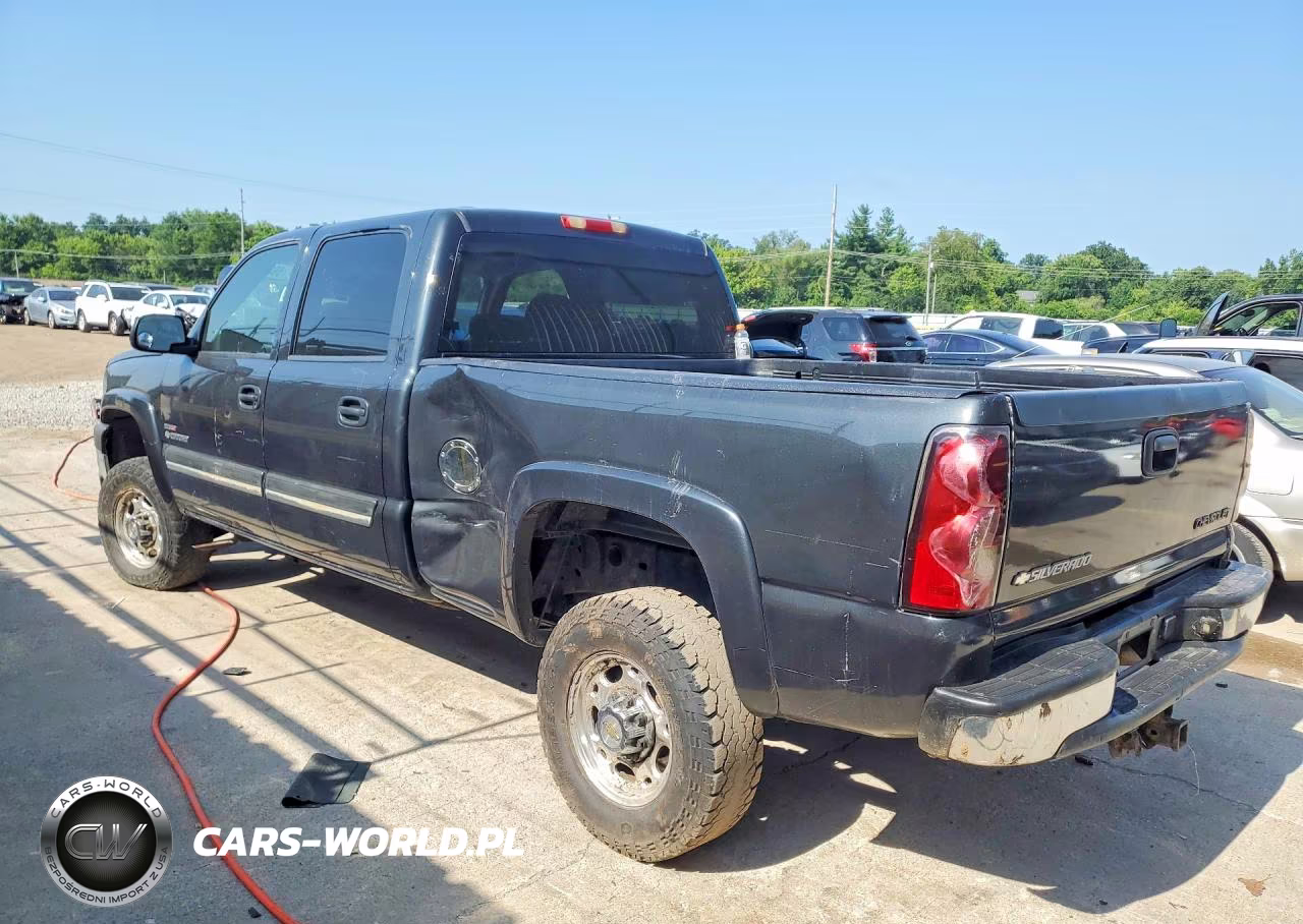 2005 Chevrolet Silverado C2500 Heavy Duty VIN:1GCHC23245F865108 - 2