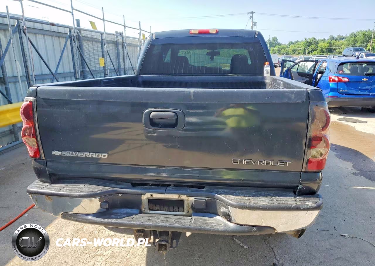 2005 Chevrolet Silverado C2500 Heavy Duty VIN:1GCHC23245F865108 - 6