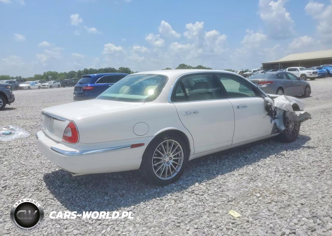 2006 Jaguar Xj8 VIN:SAJWA71B26SH03956 - 3