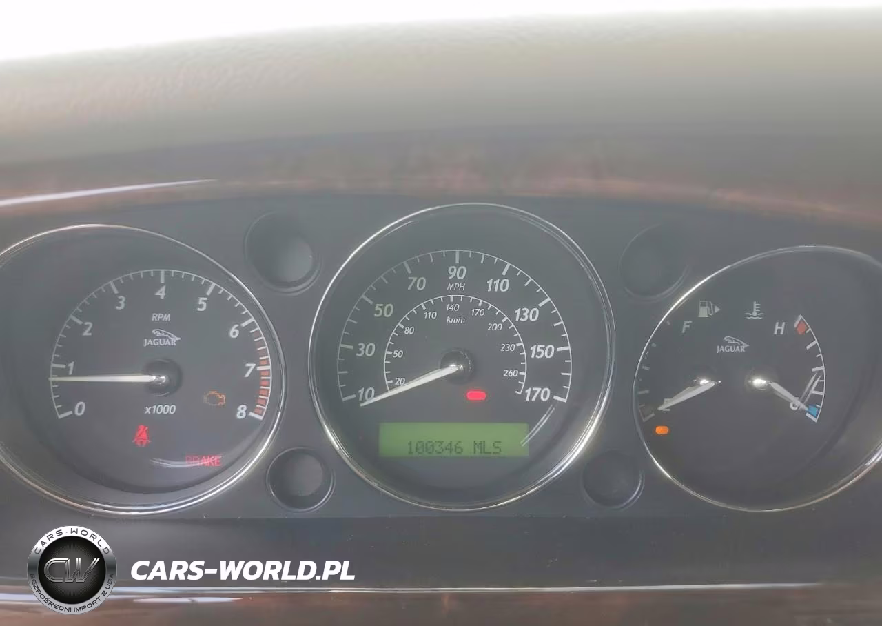 2006 Jaguar Xj8 VIN:SAJWA71B26SH03956 - 9