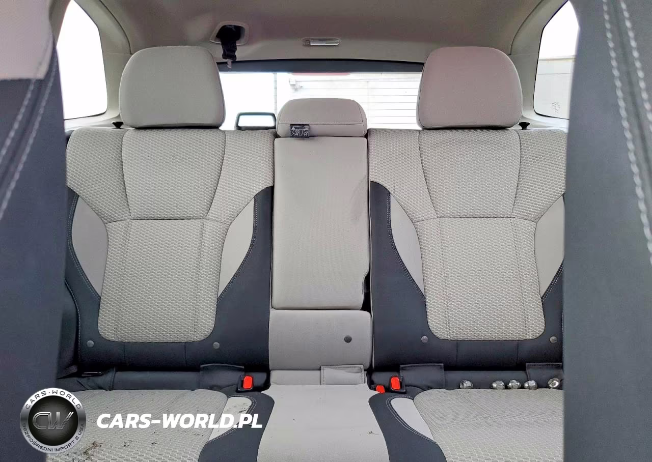 2021 Subaru Forester Premium VIN:JF2SKAFC2MH435394 - 10