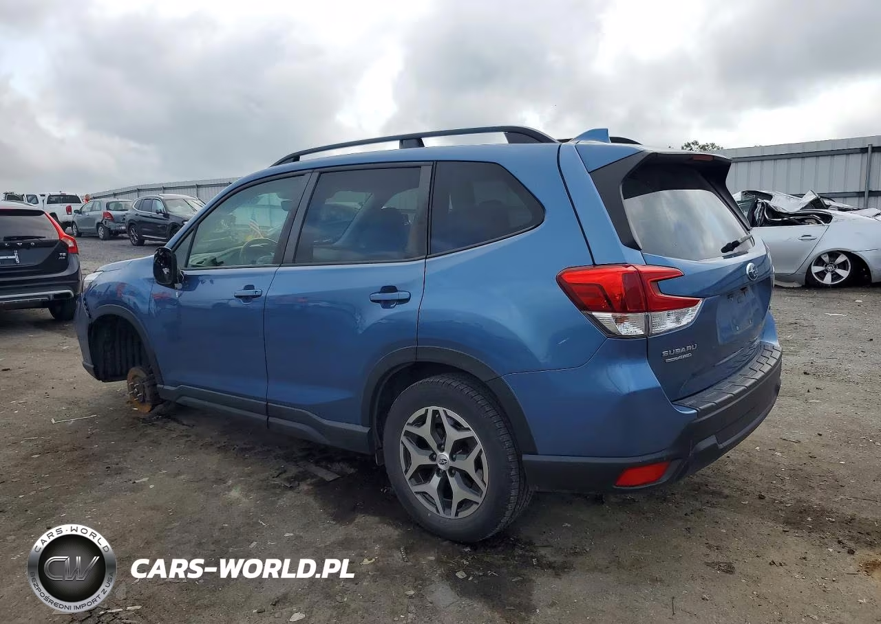 2021 Subaru Forester Premium VIN:JF2SKAFC2MH435394 - 2