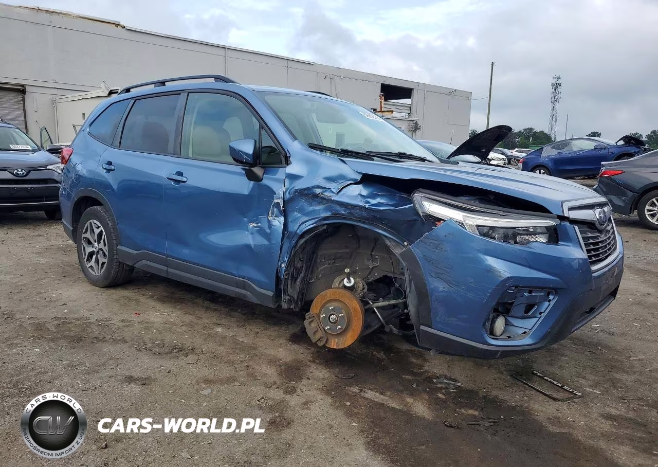 2021 Subaru Forester Premium VIN:JF2SKAFC2MH435394 - 4
