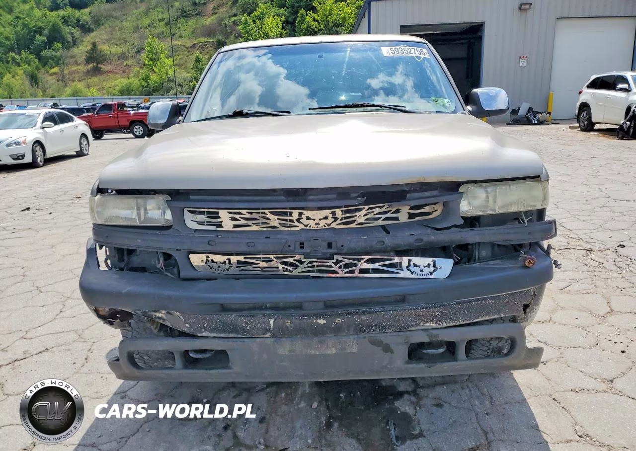 2002 Chevrolet Silverado K1500 VIN:2GCEK19T921181142 - 5