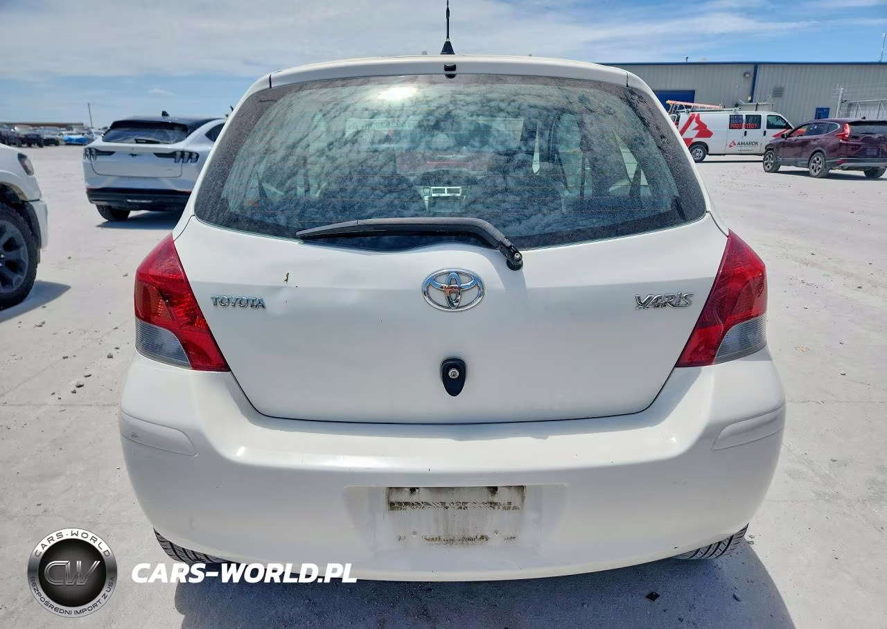 2010 Toyota Yaris Base VIN:JTDJT4K34A5322574 - 6