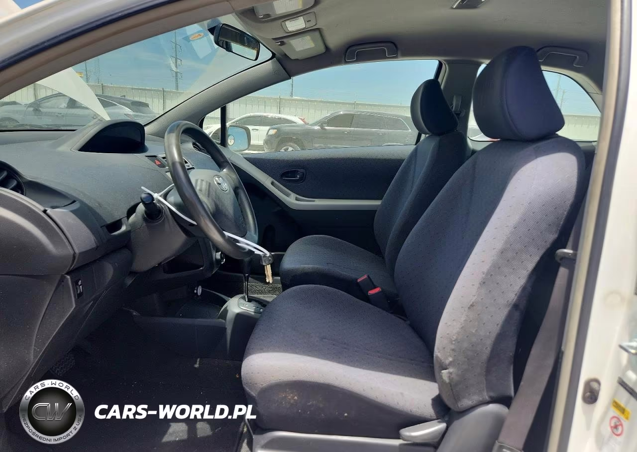 2010 Toyota Yaris Base VIN:JTDJT4K34A5322574 - 7