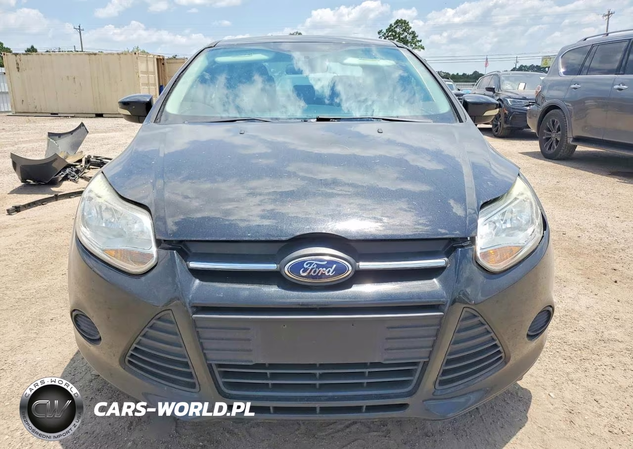 2014 Ford Focus Se VIN:1FADP3F23EL163762 - 5