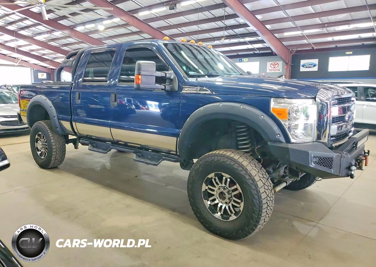 2013 Ford F250 Super Duty VIN:1FT7W2B61DEB21431 - 4