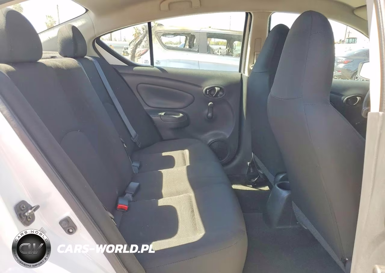2017 Nissan Versa 1.6 S Plus VIN:3N1CN7AP0HL852532 - 10