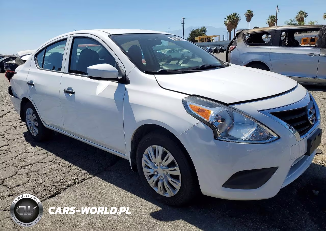 2017 Nissan Versa 1.6 S Plus VIN:3N1CN7AP0HL852532 - 4