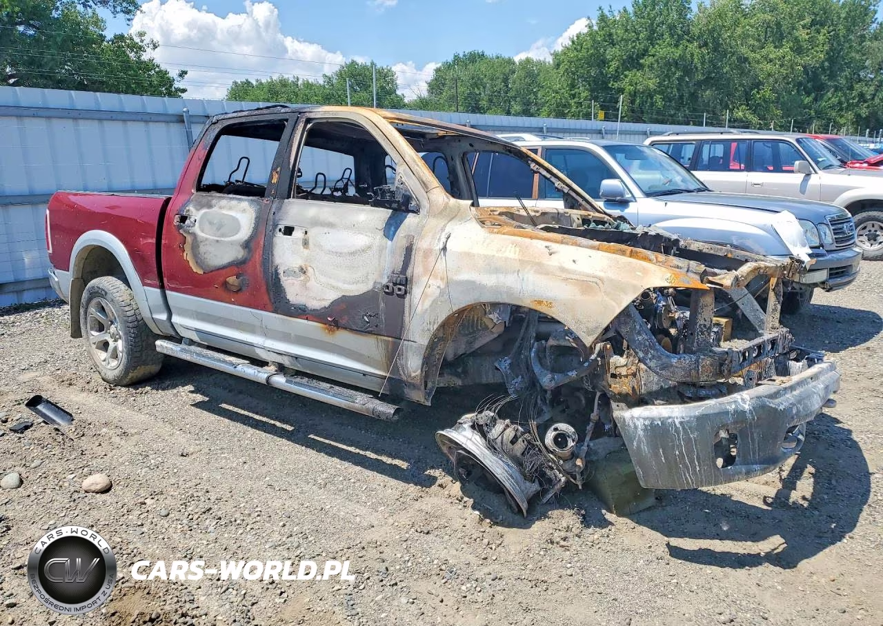2013 Ram 1500 Laramie VIN:1C6RR7NT0DS709490 - 4