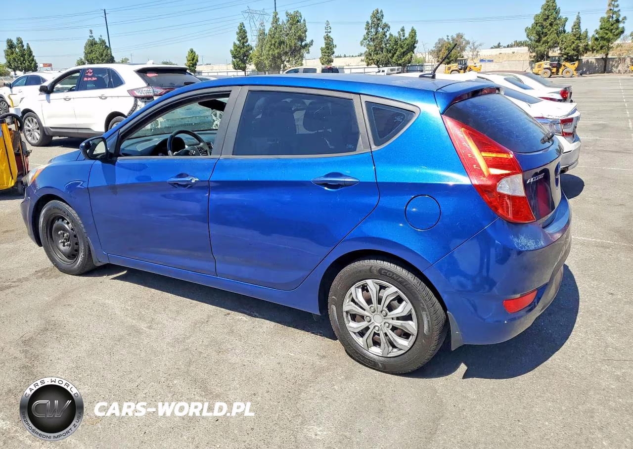 2016 Hyundai Accent VIN:KMHCT5AEXGU289740 - 2