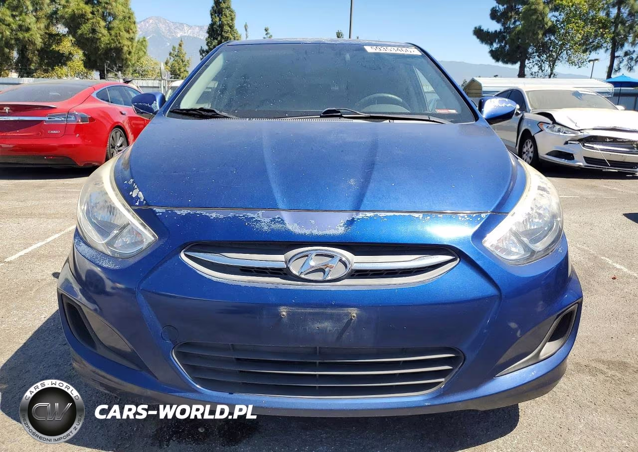 2016 Hyundai Accent VIN:KMHCT5AEXGU289740 - 5