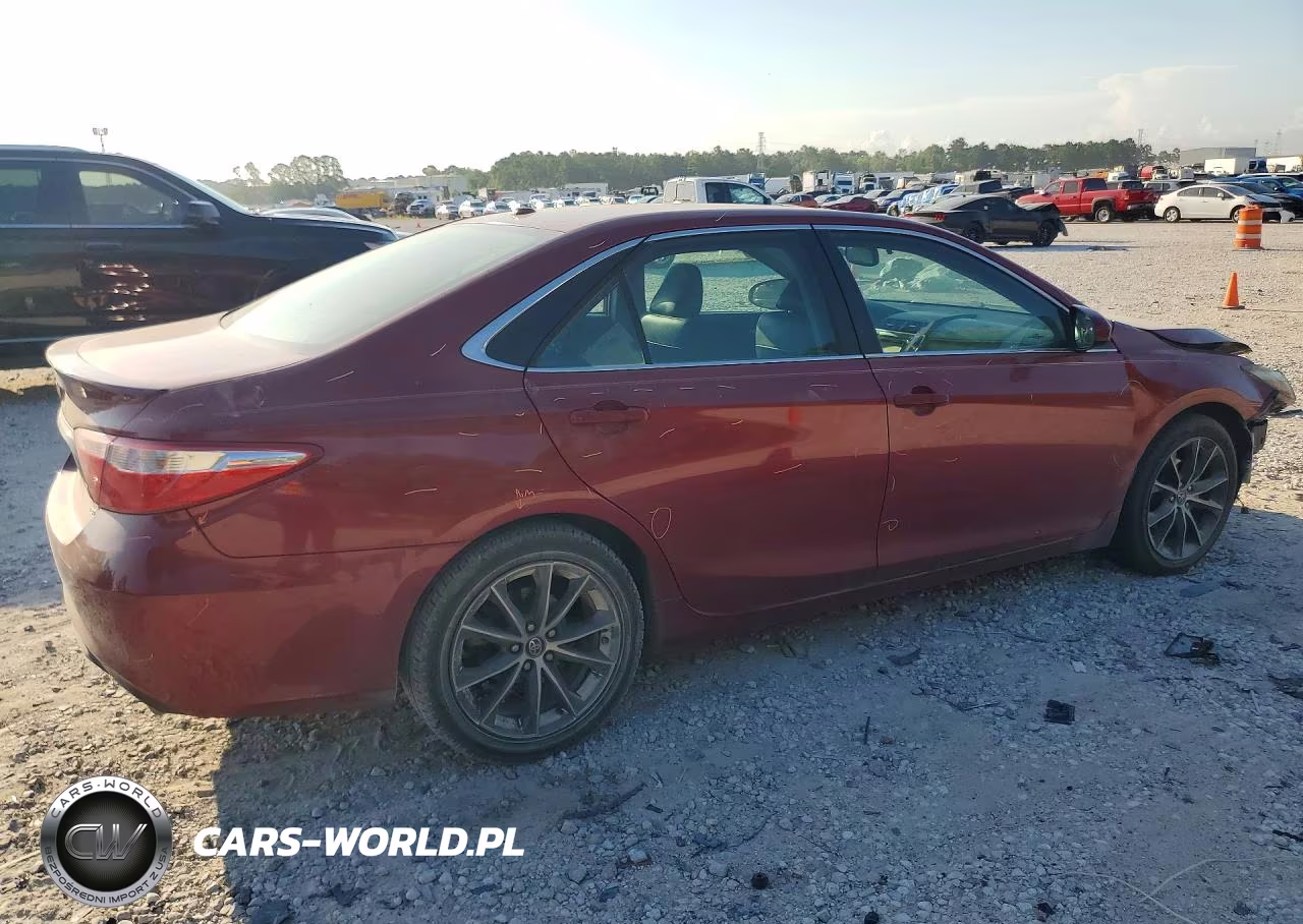 2015 Toyota Camry Xse VIN:4T1BF1FK3FU907456 - 3