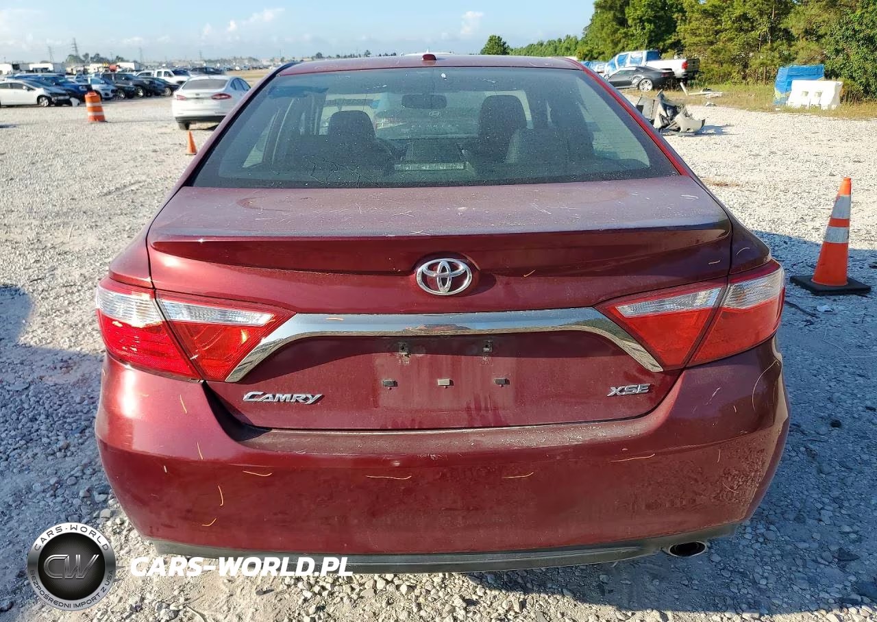 2015 Toyota Camry Xse VIN:4T1BF1FK3FU907456 - 6