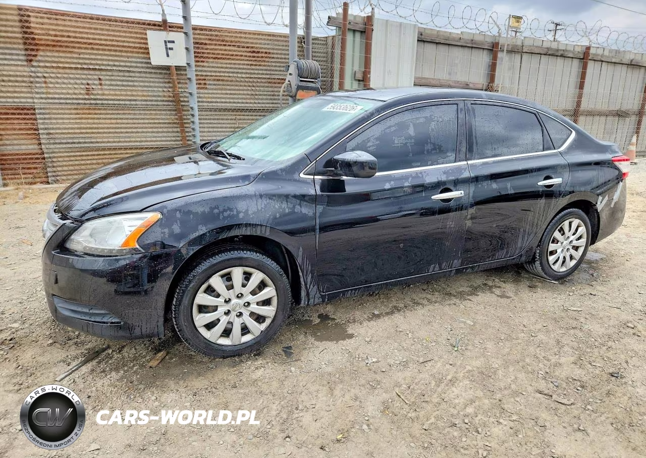 2015 Nissan Sentra S – zdjęcie 1 z 12