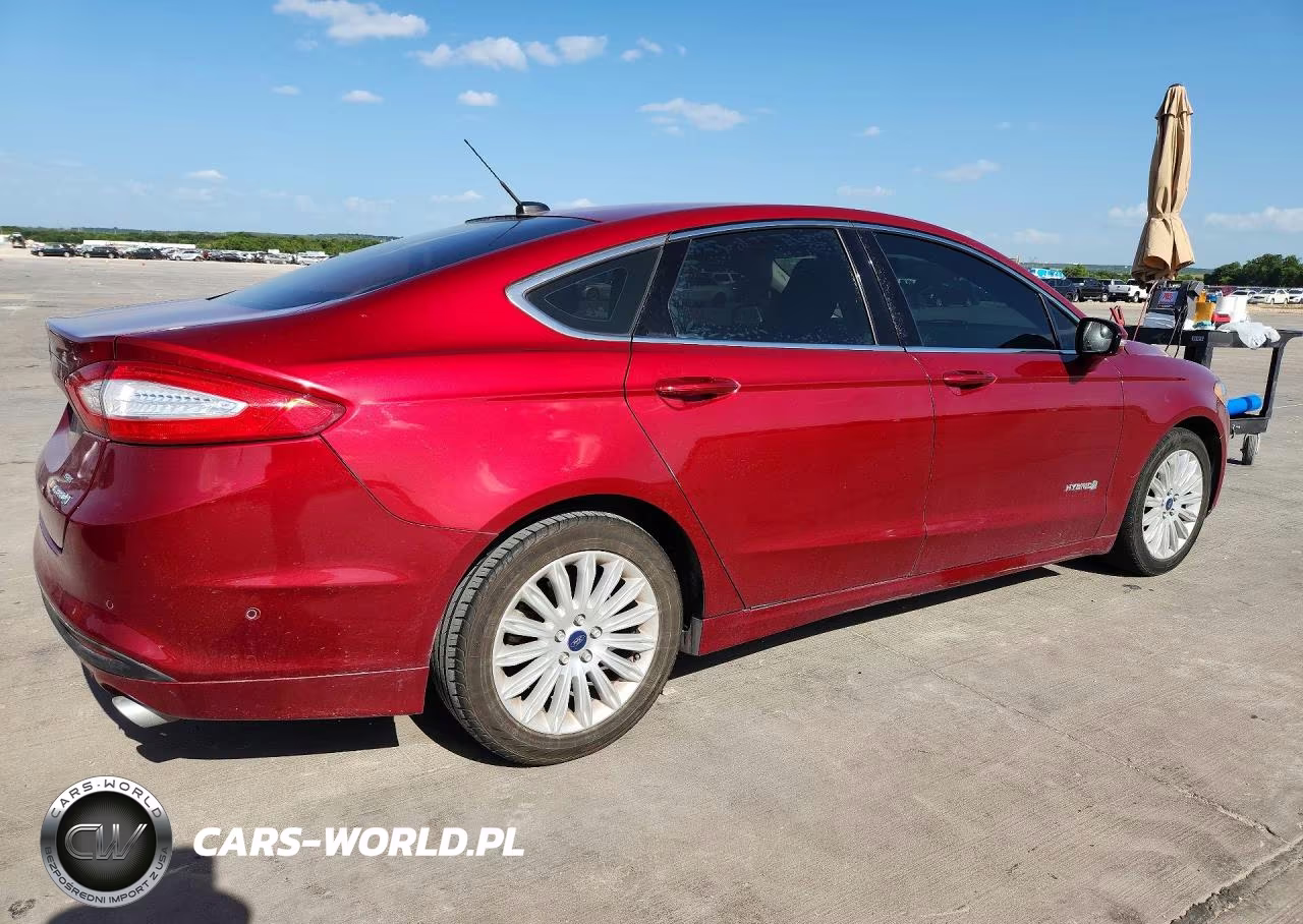 2016 Ford Fusion Se Hybrid VIN:3FA6P0LU6GR304549 - 3